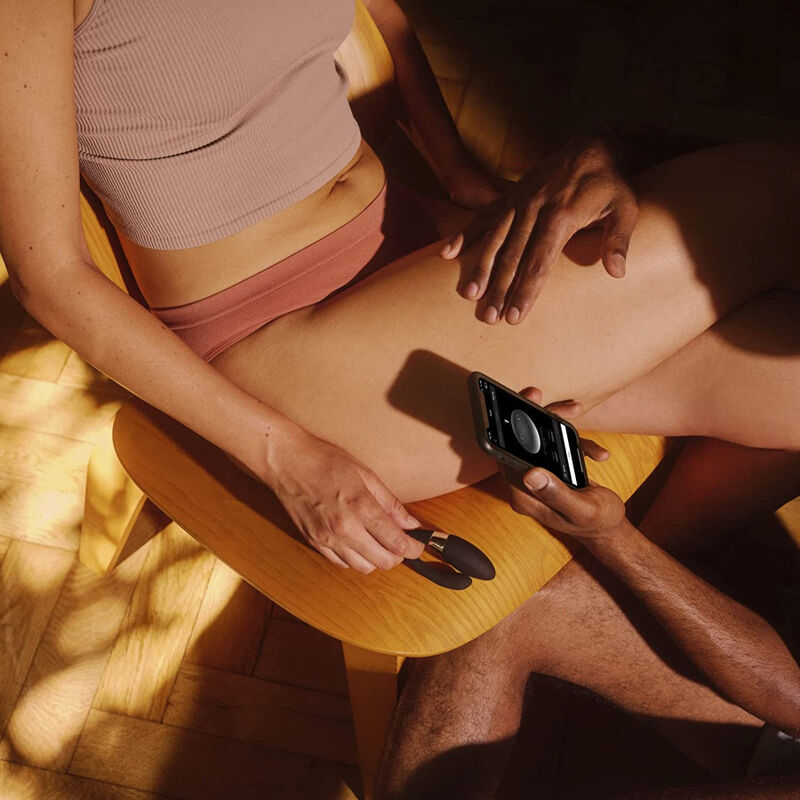 Comprar LELO Tiani Harmony Negro – Masajeador Ergonómico Para Parejas Con Diseño Innovador-Noxtic