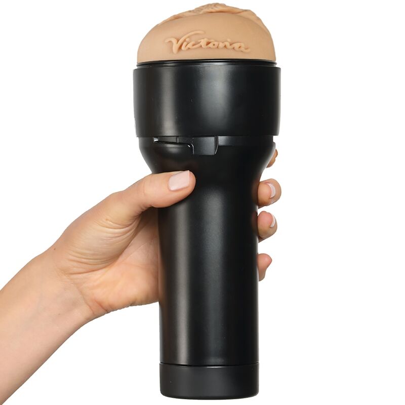 Comprar KIIROO Feel Victoria June – Masajeador Ergonómico Con Diseño Realista-Noxtic