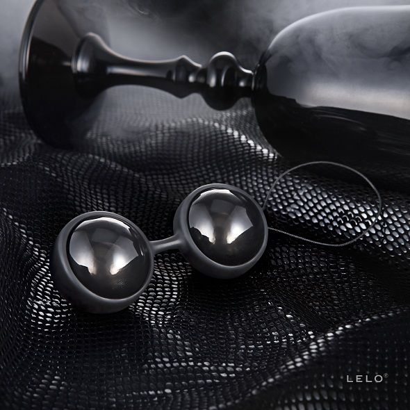 Comprar LELO LUNA Beads Noir – Bolas Kegel Elegantes Para Ejercicios De Salud Y Placer-Noxtic