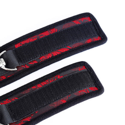 Manette OHMAMA FETISH Scandal – Design elegante per esplorare il tuo piacere con sicurezza