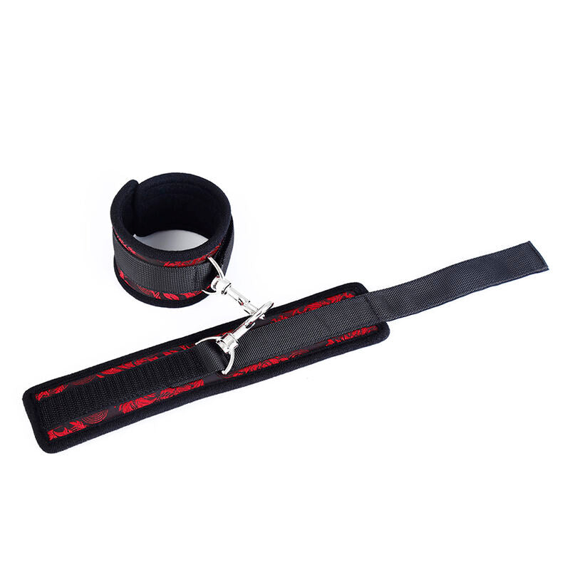 Manette OHMAMA FETISH Scandal – Design elegante per esplorare il tuo piacere con sicurezza