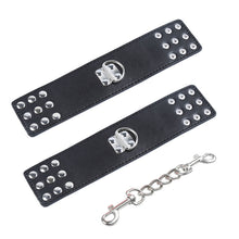 OHMAMA FETISH - WRIST RESTRAINTS WITH METAL CLASP