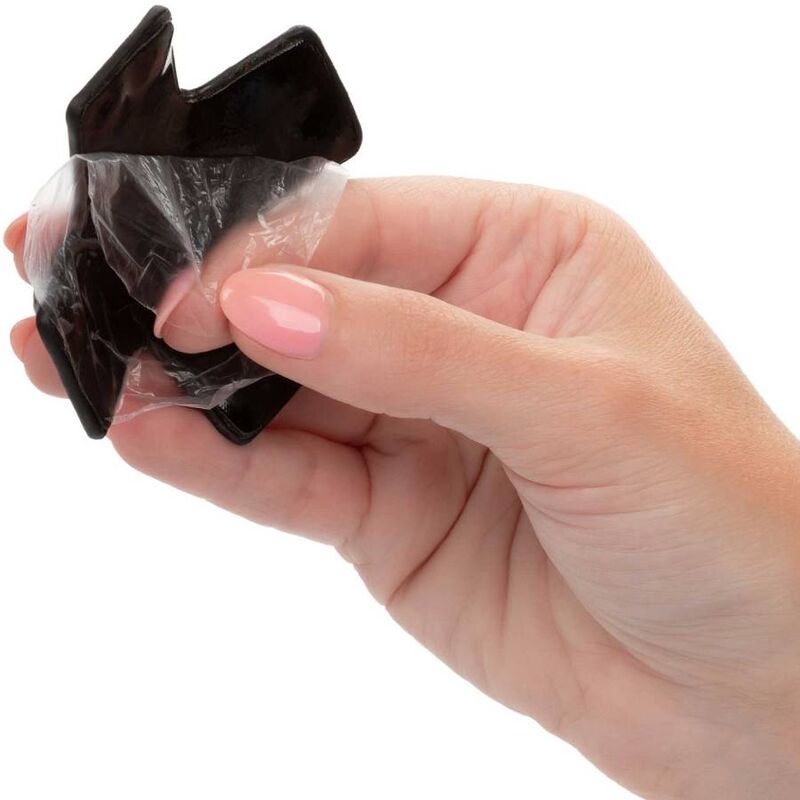 Copricapezzoli CALEXOTICS Euphoria O-Ring Nero – Accessorio sensuale dal design elegante