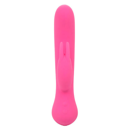 CALEXOTICS First Time Vibrador Rabbit Recargable Rosa – Experiencia De Doble Estimulación Con Diseño Elegante