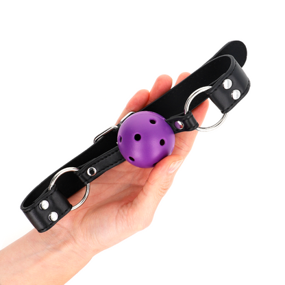 Bavaglio a sfera traspirante KINK da 4 cm – Design regolabile con doppia rivettatura per il massimo comfort durante il gioco