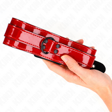 Collare regolabile KINK rosso vino: eleganza con vestibilità personalizzata per il massimo comfort