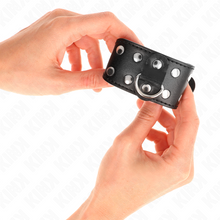 KINK Muñequeras Con Doble Línea De Tachuelas Ajustable Negro – Diseño Elegante Para Una Experiencia Segura