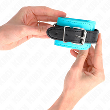 KINK Muñecas Ajustables Con Gancho Azul – Diseño Elegante Para Comodidad Y Estilo En Experiencias BDSM