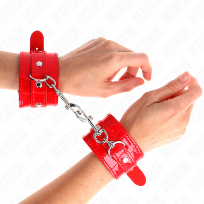 KINK - STUDDED WRISTBANDS RED ADJUSTABLE 23-33 CM