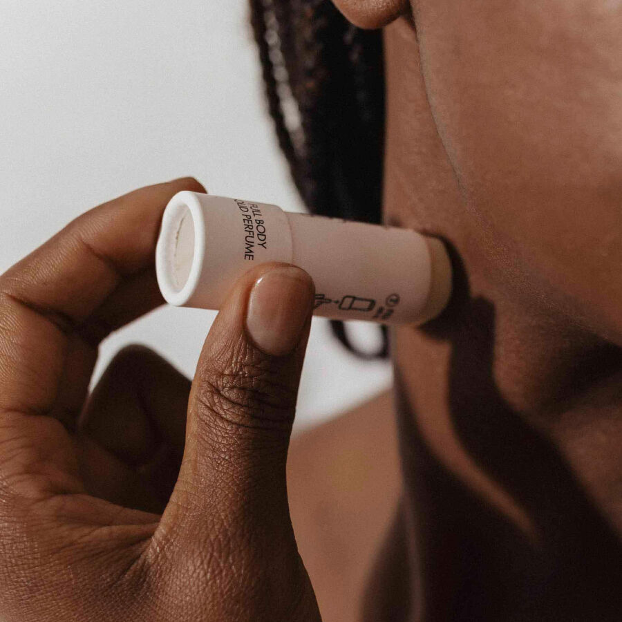 BIJOUX Slow Sex Perfume Corporal Sólido 8 Gr – Aroma Innovador Para Una Experiencia Sensorial Única