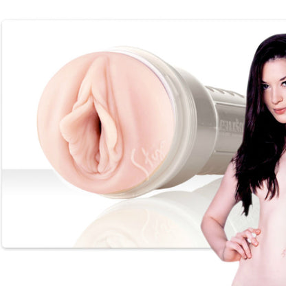 Fleshlight Girls Stoya Destroya – Masturbatore dal design realistico per un piacere unico