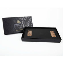 BIJOUX - MAGNIFICENT JEWELRY OF GOLD METAL WAIST CHAINS