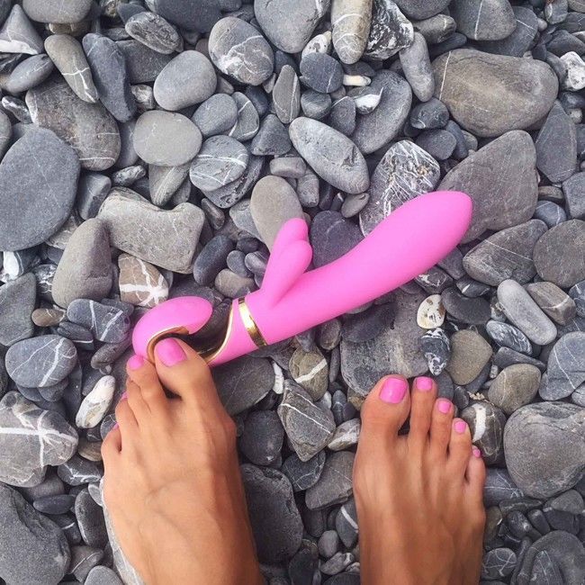G-VIBE G-Rabbit Pink – Vibratore con design ergonomico e tre motori per una stimolazione potente