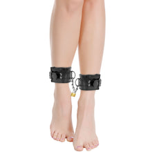Comprar DARKNESS Esposas Ajustables Negras – Diseño Elegante Con Candado Para Mayor Comodidad-Noxtic