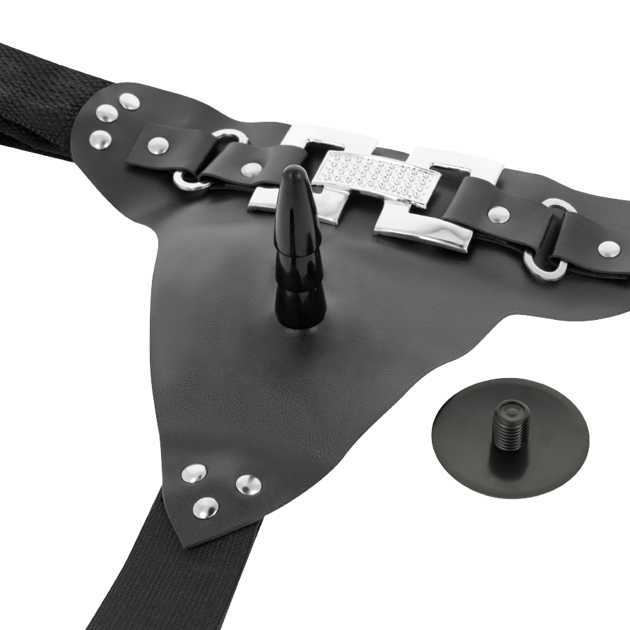 Harness Attraction Emmett Imbracatura vibrante realistica 16,5 cm – Design vibrante per fantasie complete