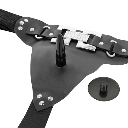 Harness Attraction Emmett Imbracatura vibrante realistica 16,5 cm – Design vibrante per fantasie complete